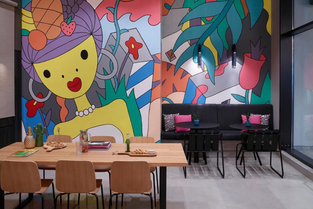 Moxy Athens City Luaran gambar