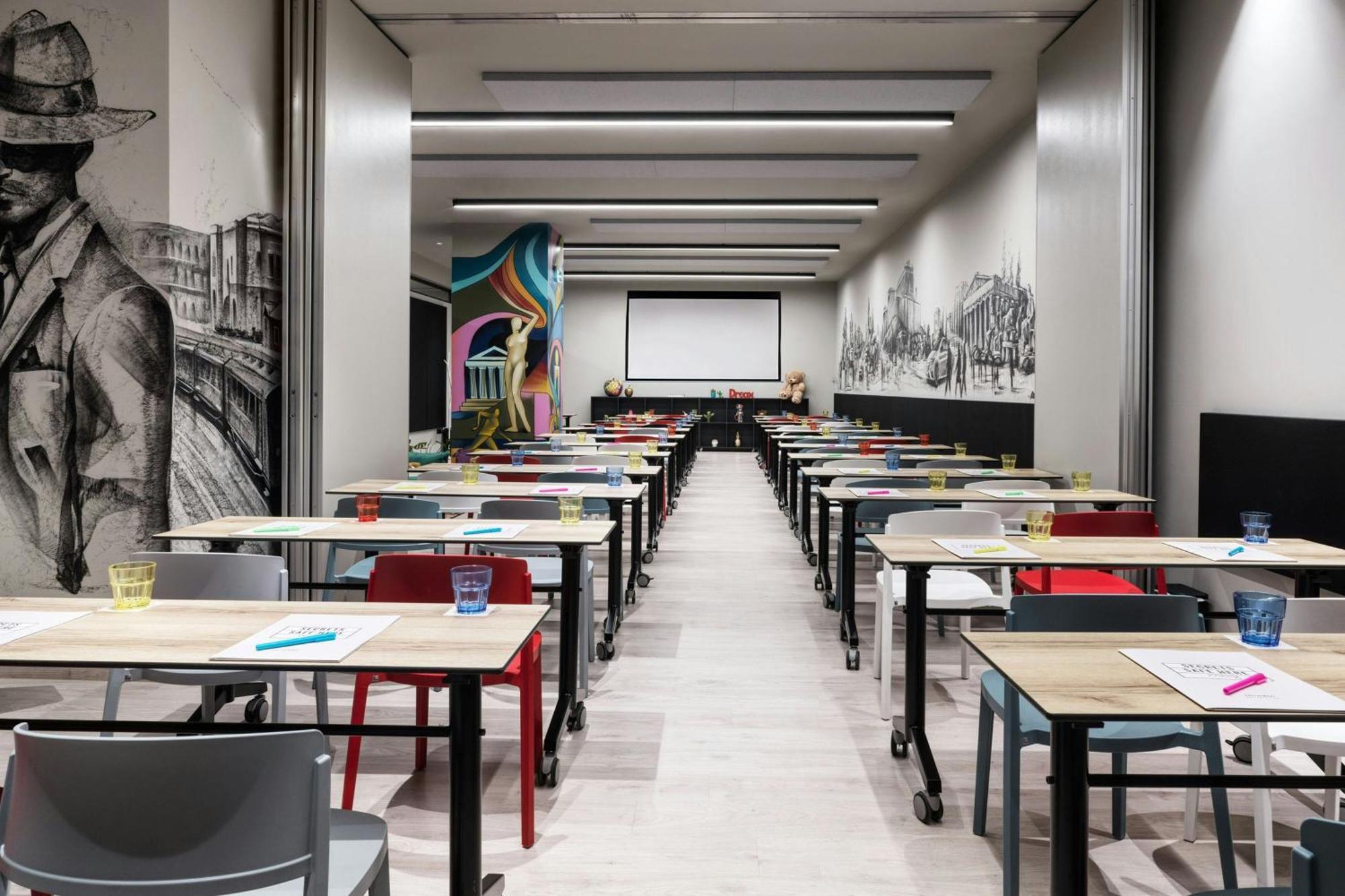 Moxy Athens City Luaran gambar
